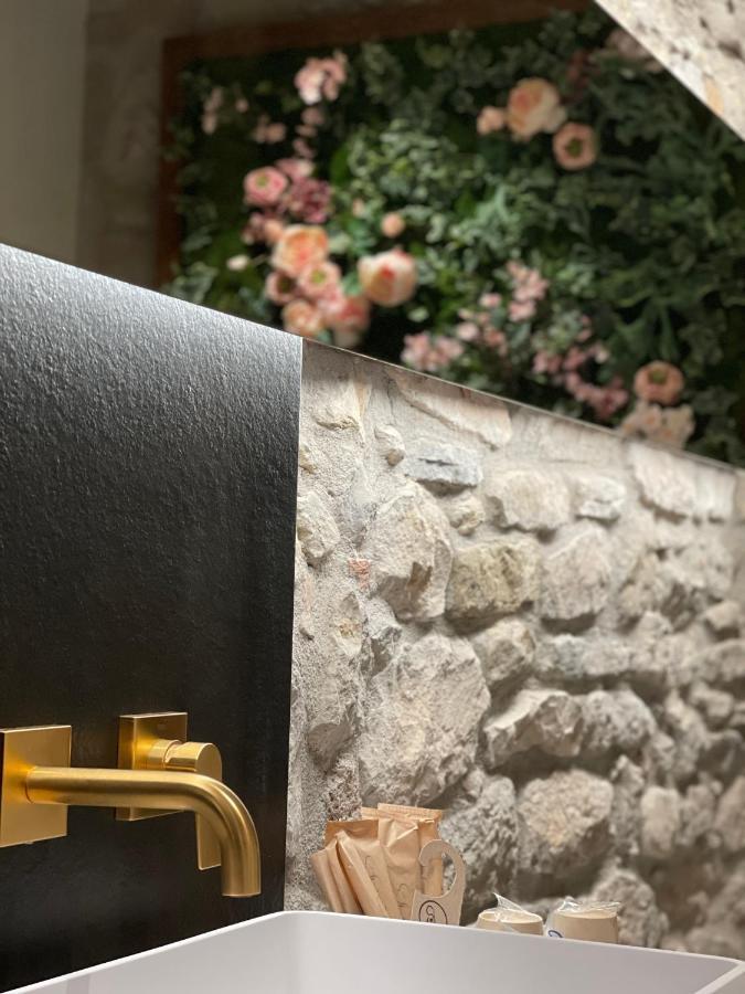 Les Quingles Otel Calders Dış mekan fotoğraf