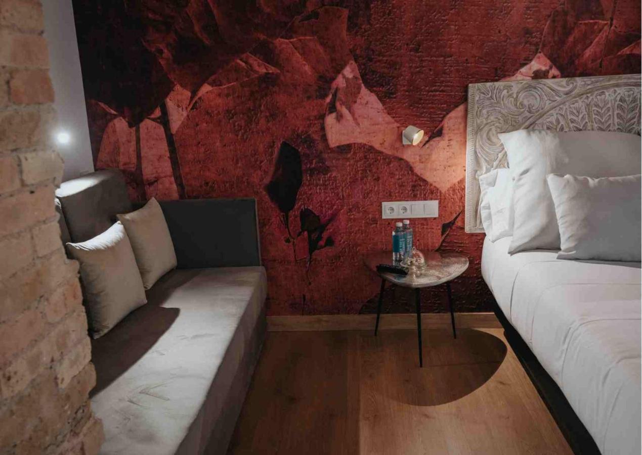 Les Quingles Otel Calders Dış mekan fotoğraf